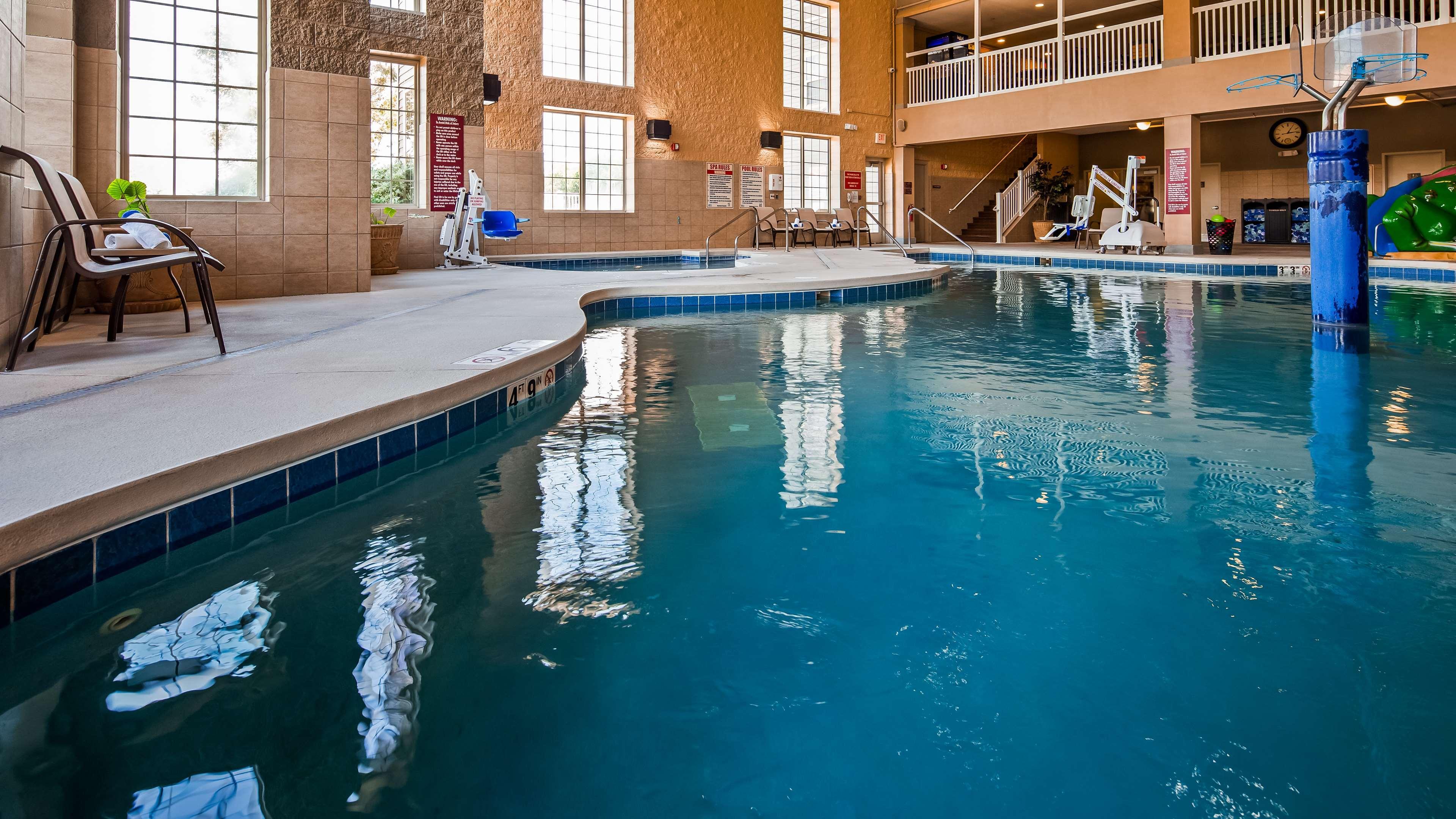 Best Western Premier Bridgewood Hotel Resort Neenah Buitenkant foto