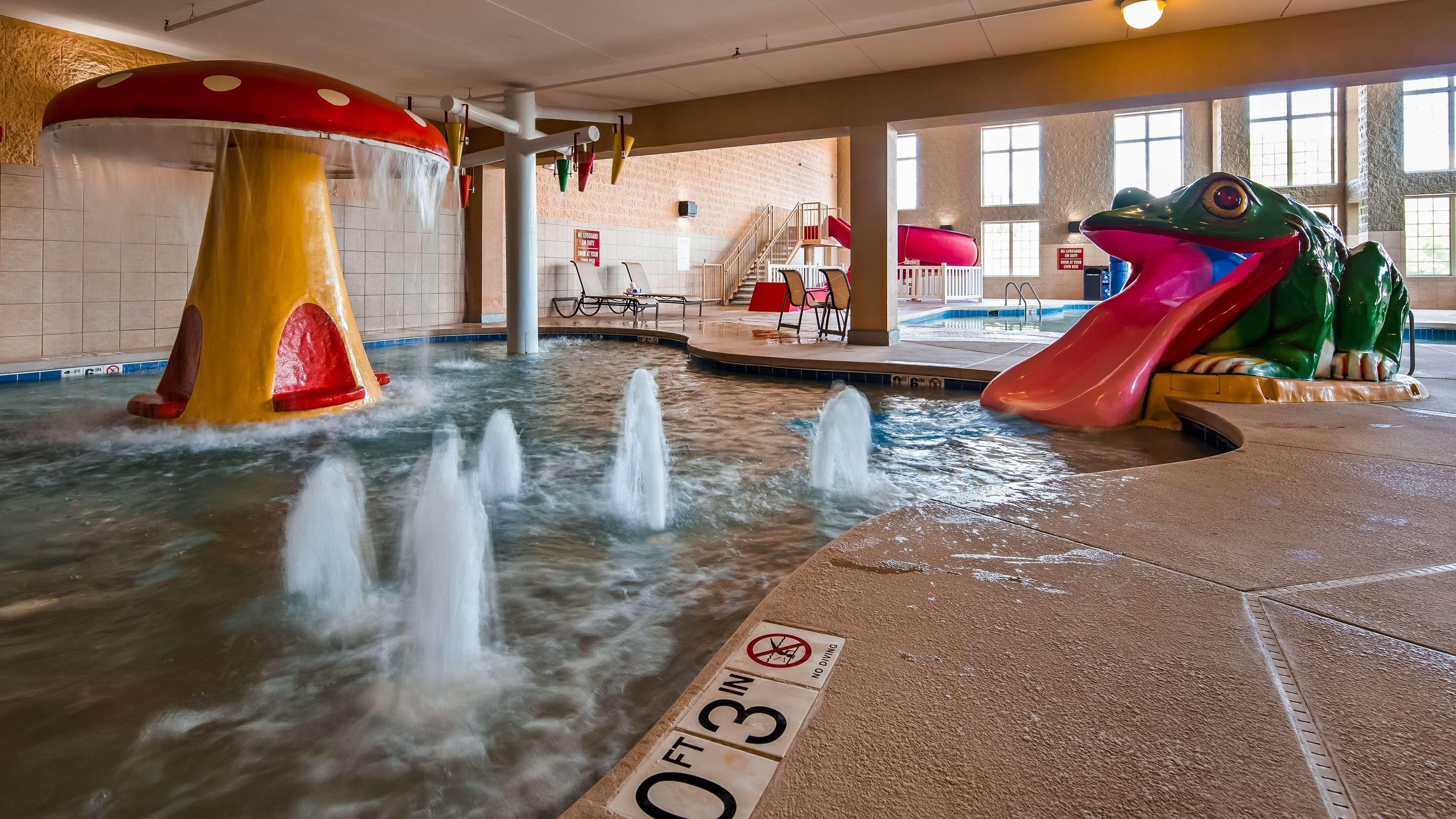Best Western Premier Bridgewood Hotel Resort Neenah Buitenkant foto